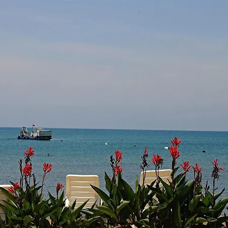 Cuba 3* Side